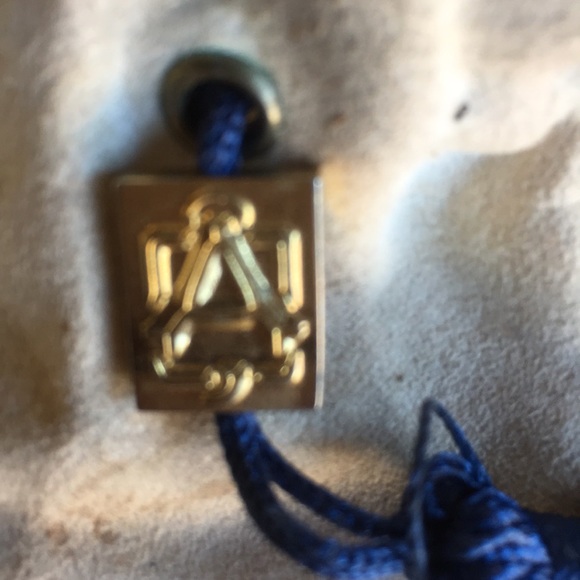 Amber oil for fragrance purpose - Picture 4 of 4